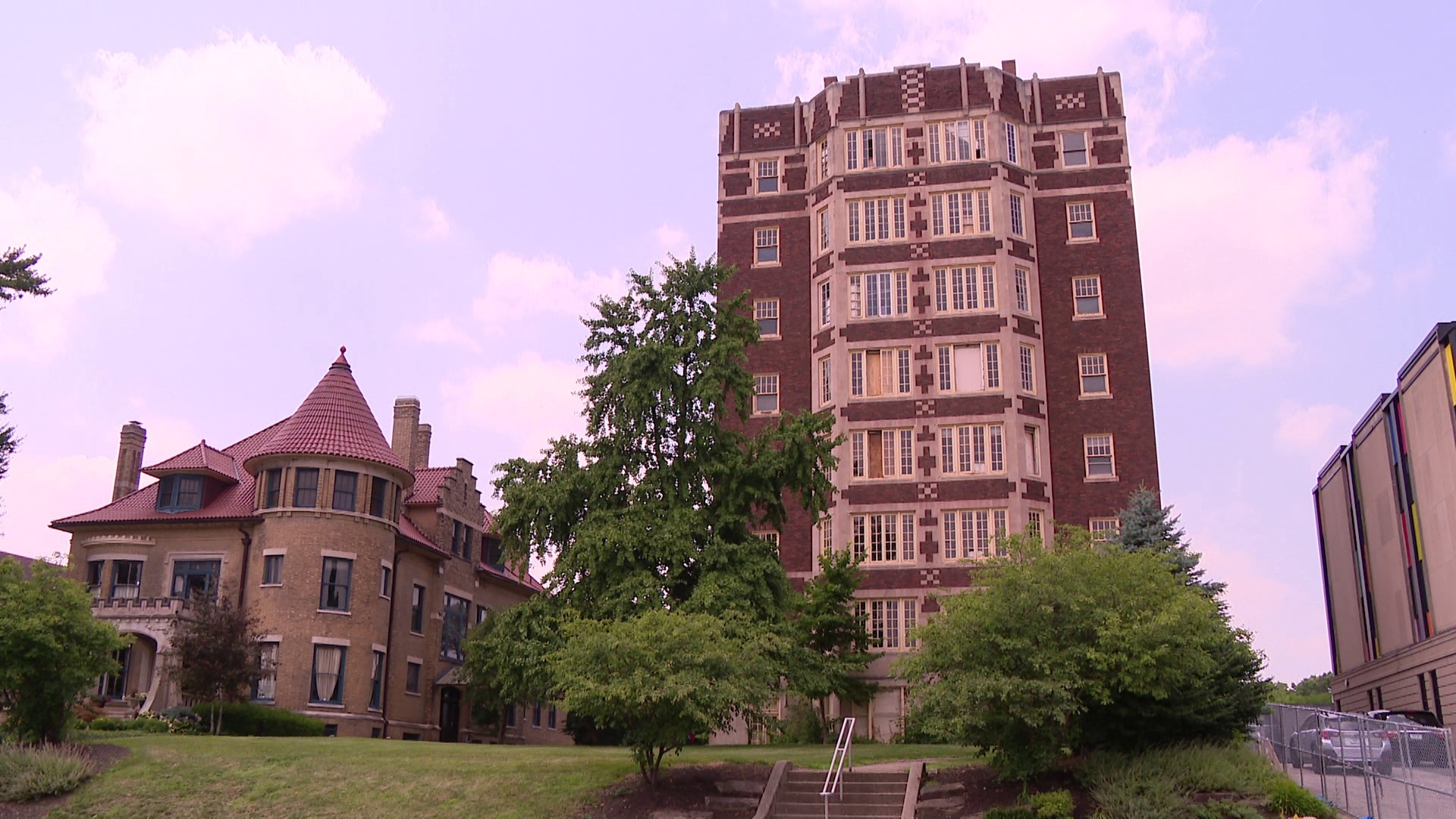 5 different bids submitted to redevelop Drake Apartments