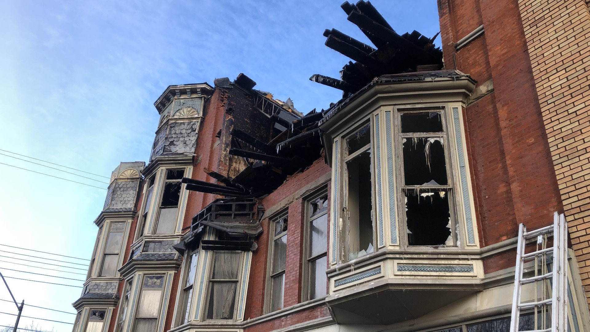 Investigation continues into Columbus fire, building collapse | wthr.com