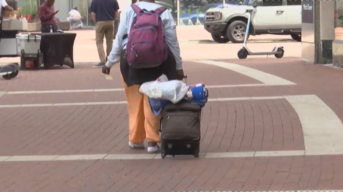 Indianapolis expands effort to move people from streets into housing