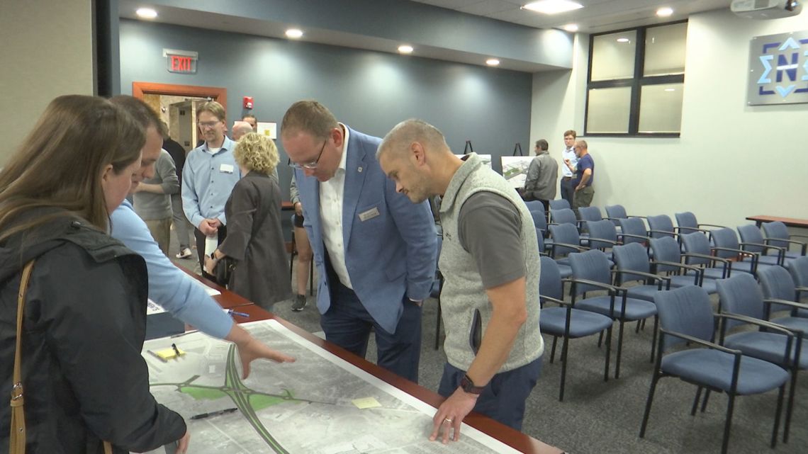 Residents get first look at the future of State Road 37 in Noblesville