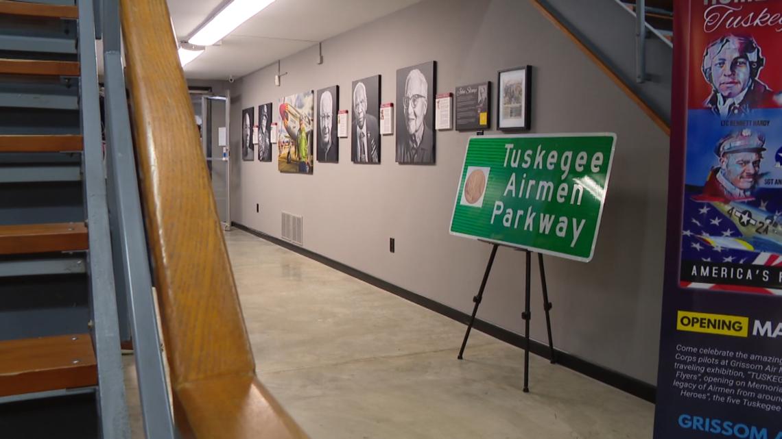 Exhibit to honor Tuskegee Airmen opens in Peru, Indiana | wthr.com