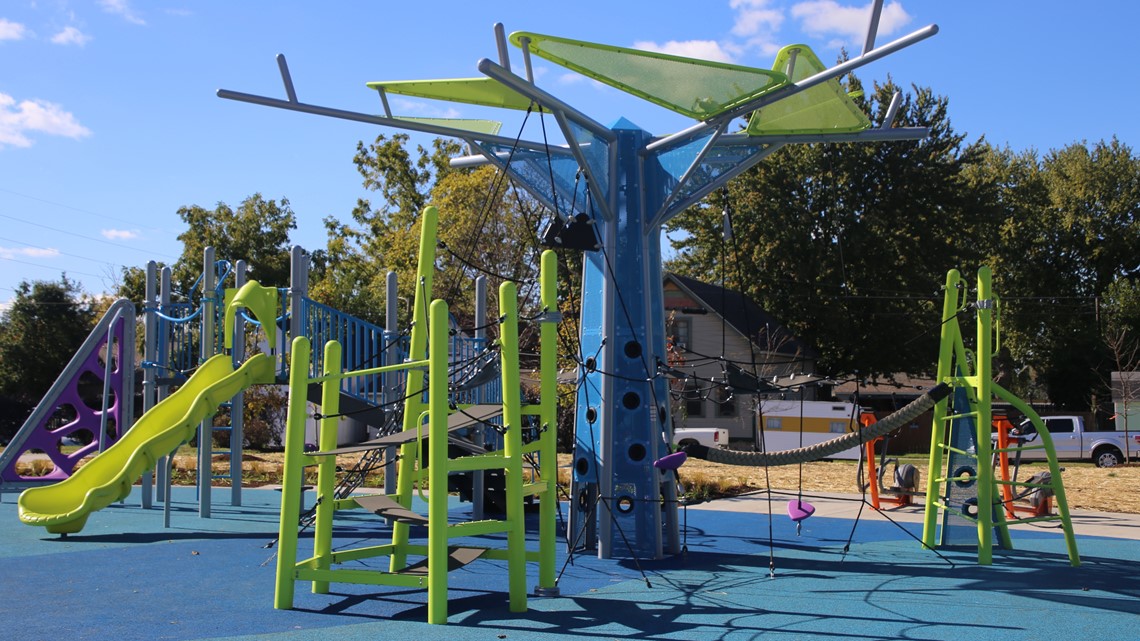 City leaders celebrate improvements to park in Old Southside neighborhood