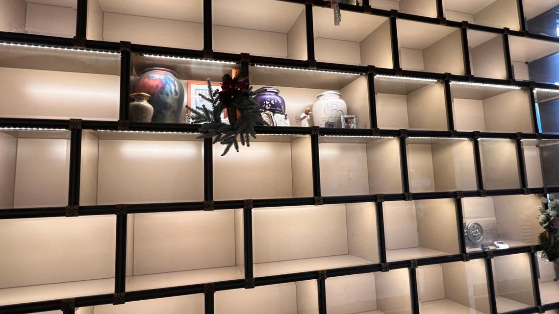 Indianapolis man accused of stealing from the dead