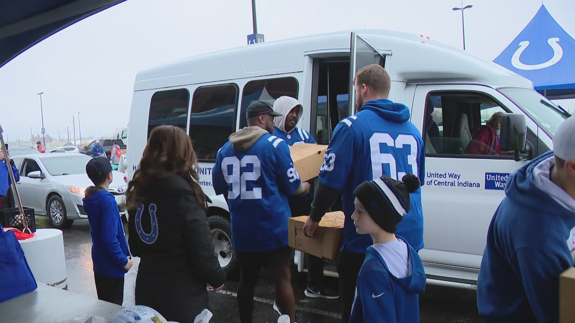 Colts players and cheerleaders joined more than 100 volunteers in the 11th annual effort.