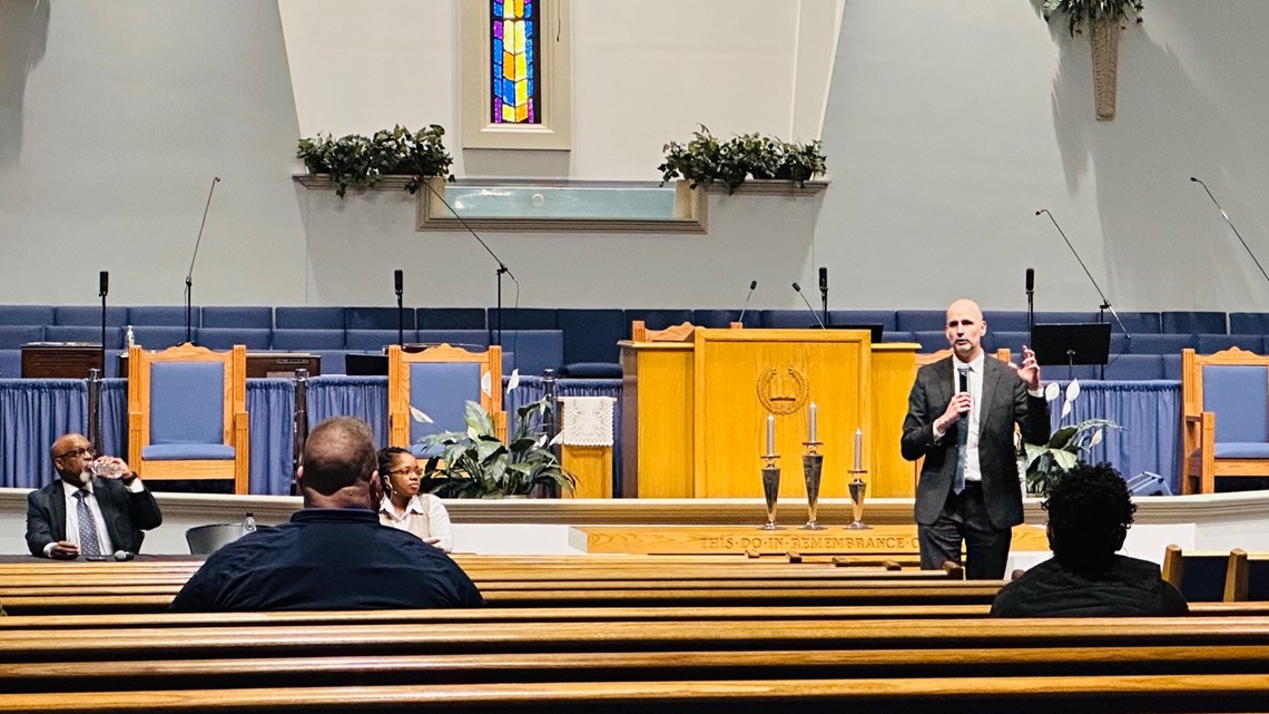 Indianapolis faith leaders host anti-bullying town hall | wthr.com