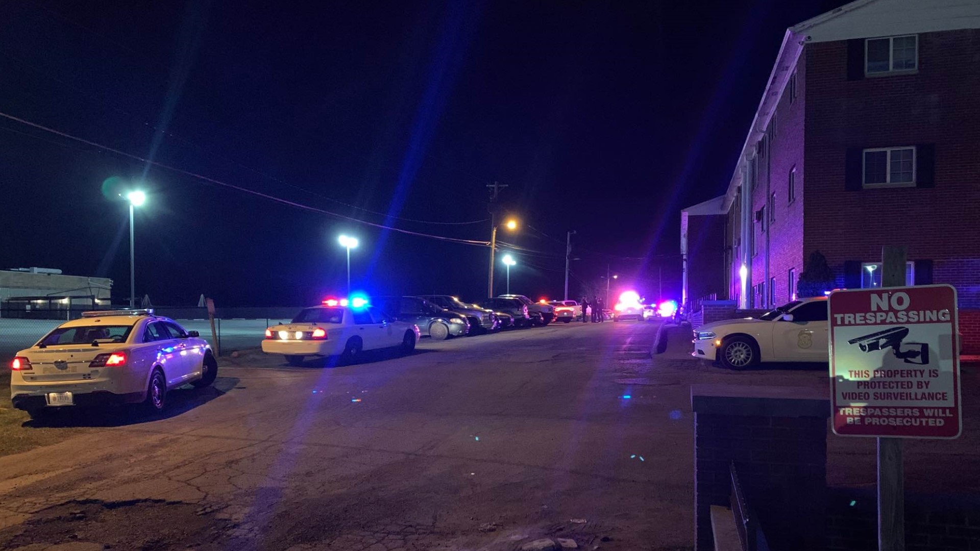 2 hurt in shooting on Indianapolis' east side | wthr.com