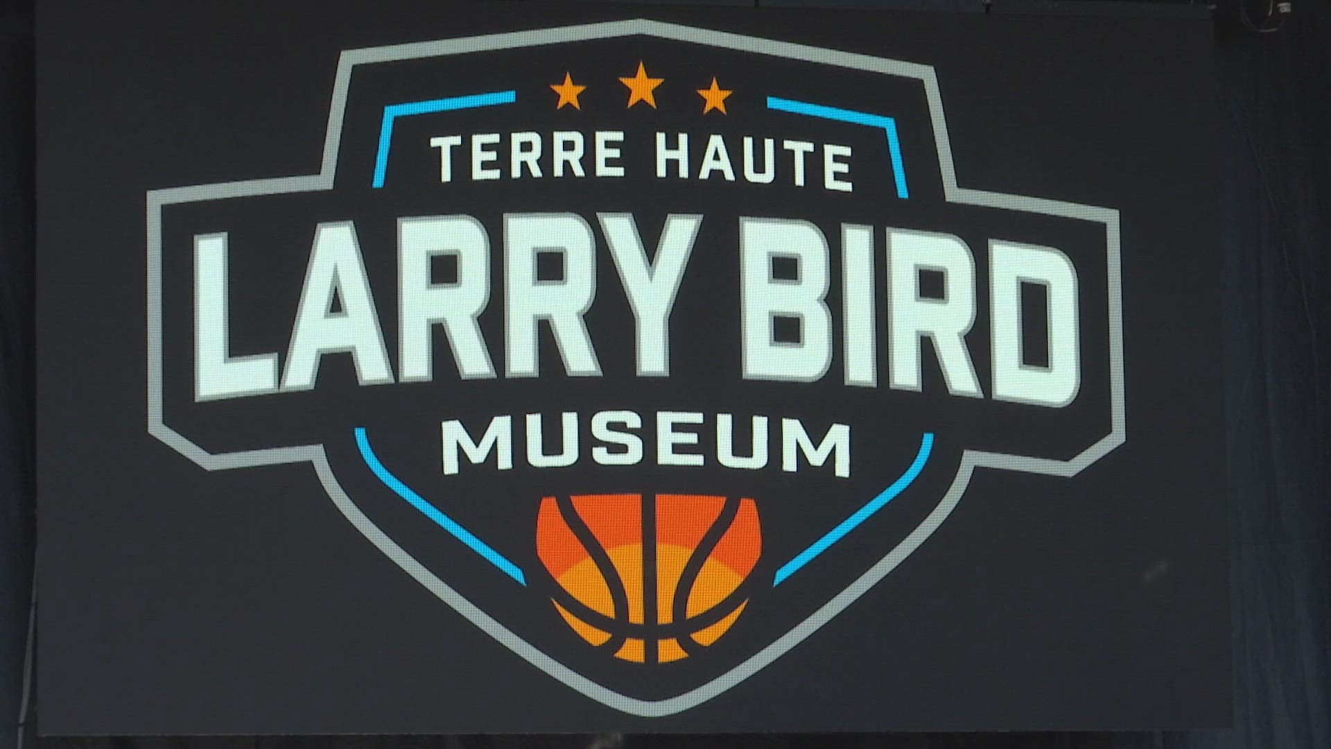 13News reporter Rich Nye reports from Terre Haute during the Larry Bird Museum opening ceremony.