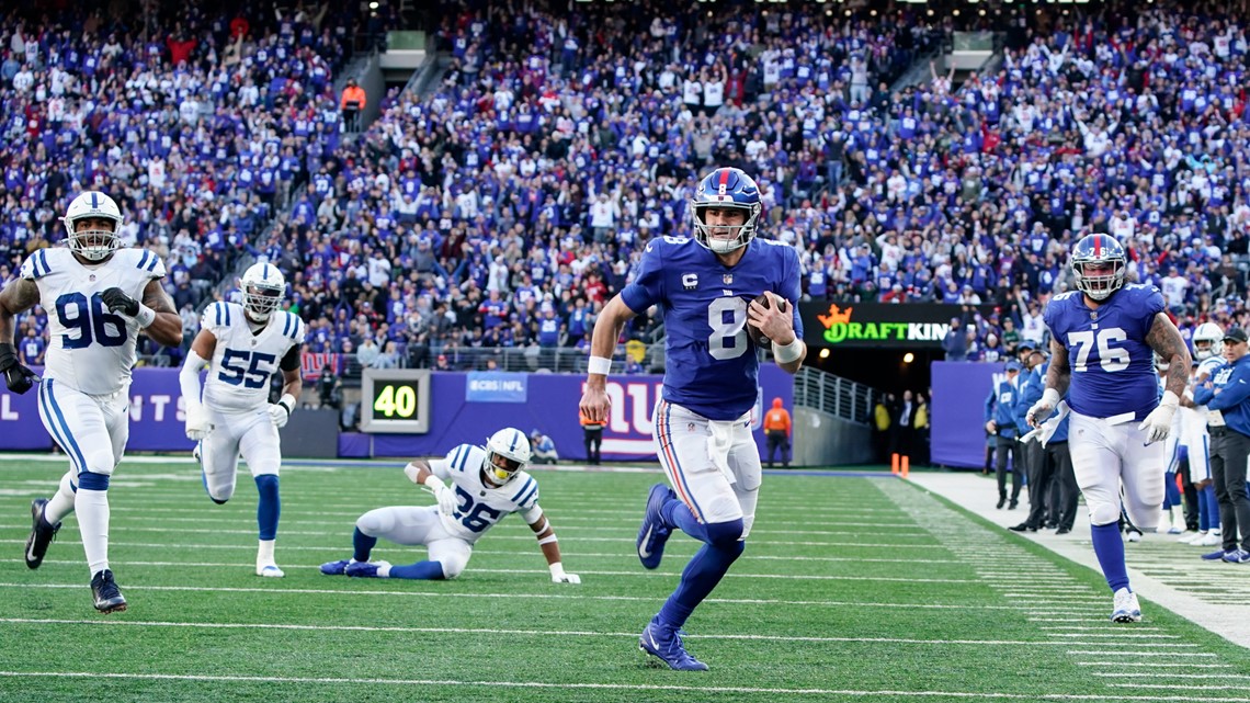 Giants clinch first playoff berth since 2016; thrash Colts 38-10