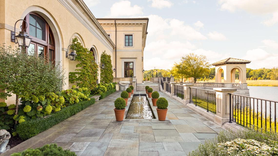 Indianapolis Linden House to showroom for RH