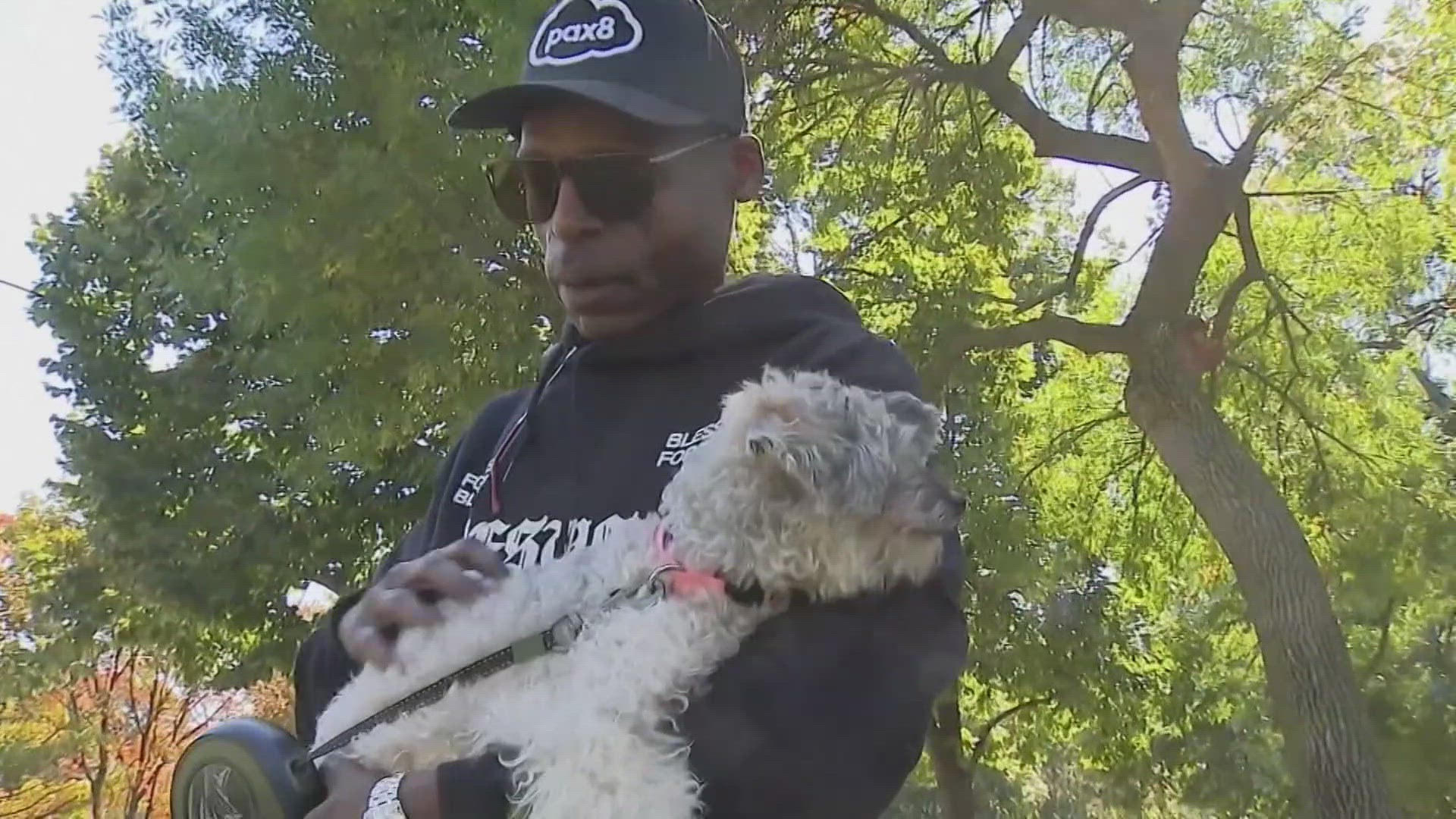 Chicago man reunited with missing dog after 10 years | wthr.com