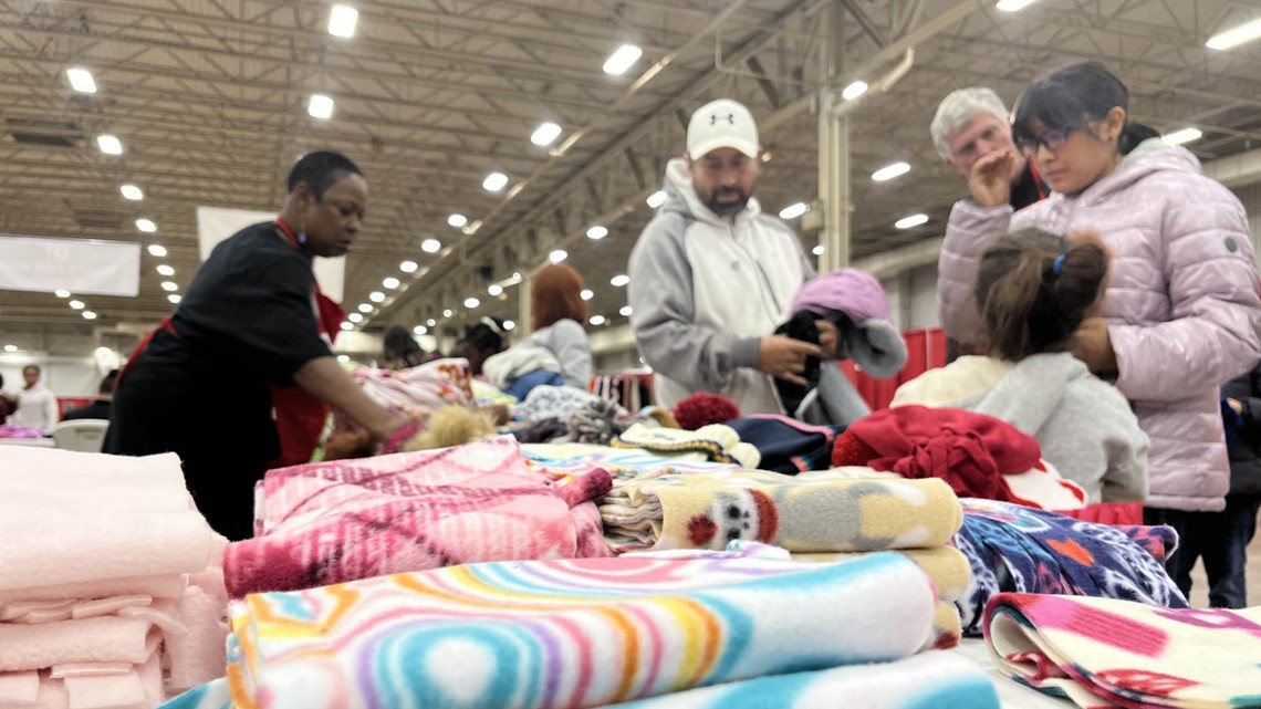 Salvation Army helps over 4,000 kids in Coats for Kids Drive