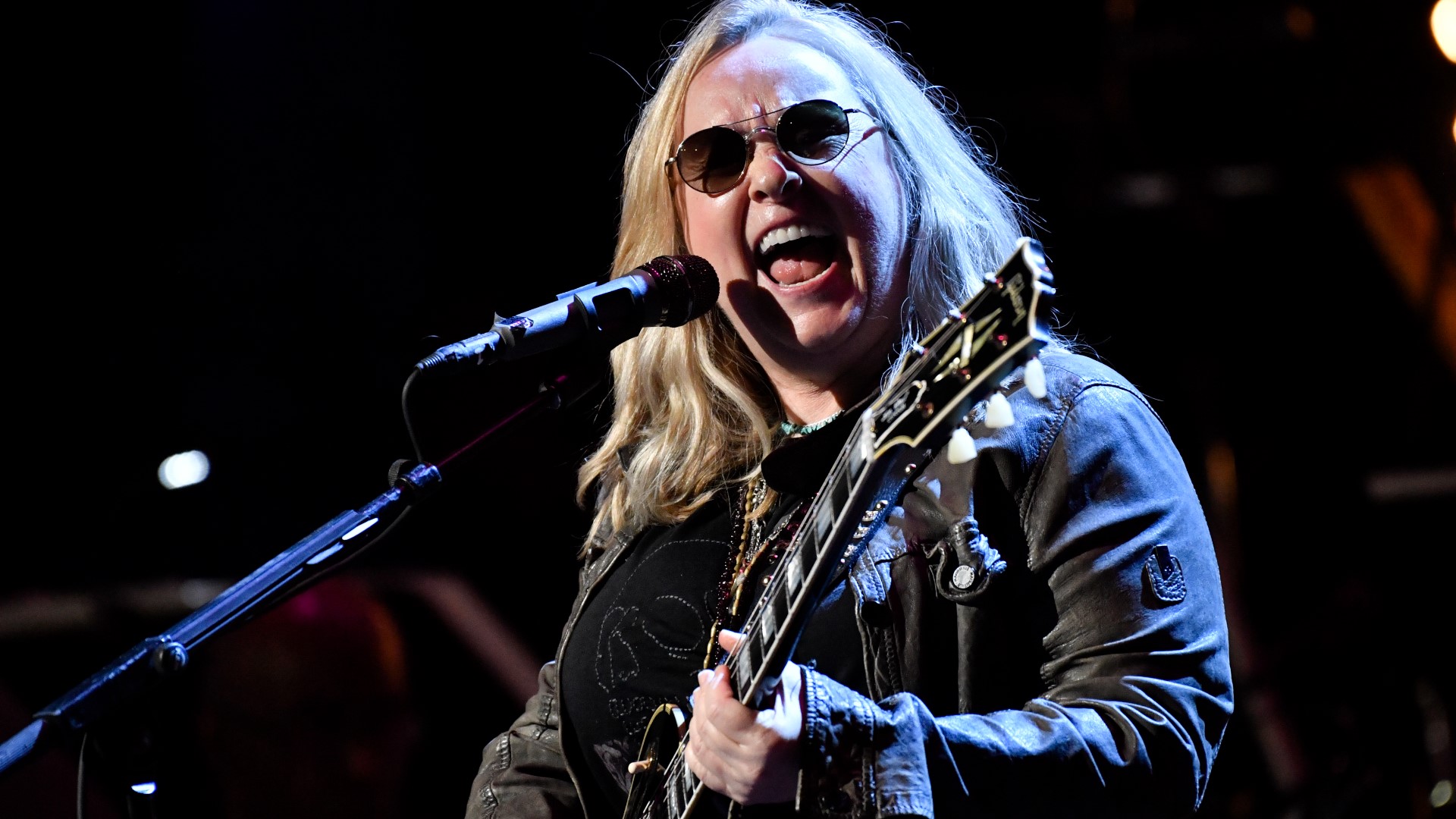 Melissa Etheridge has tested positive for COVID and the show is cancelled.