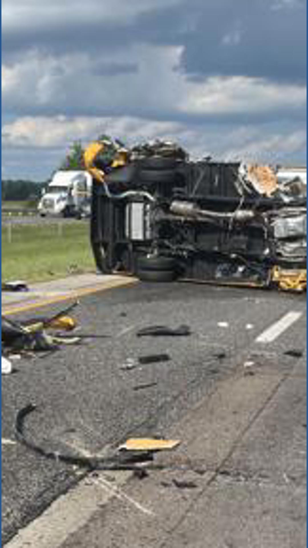 Crash involving school bus closes I-70 in Henry County | wthr.com