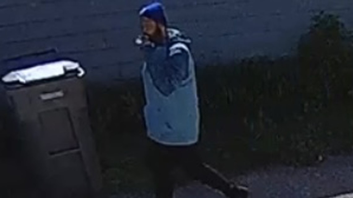 Police Seek Id Of Man Seen Grabbing Chasing Woman