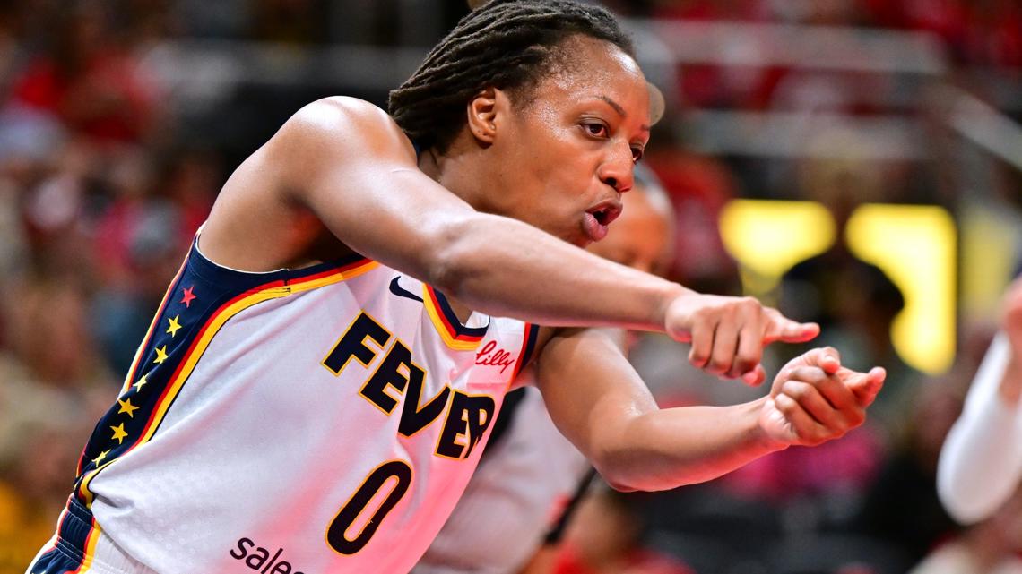 Mitchell's 35 points lift Fever over Sky 93-78; Clark and Reese sit out |  wthr.com