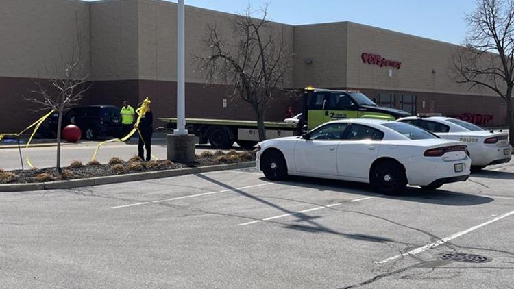 19-year-old woman dead after car crashes into building on Indy's west ...