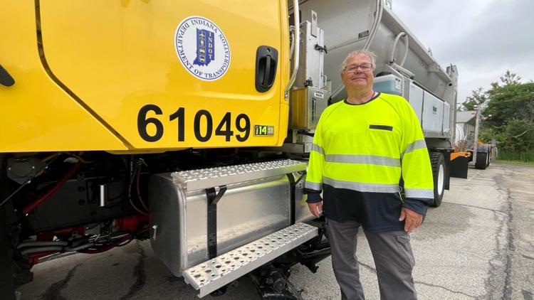 Lebanon man, who worked as snowplow driver during Blizzard of ’78, retiring after nearly 5 decades with state
