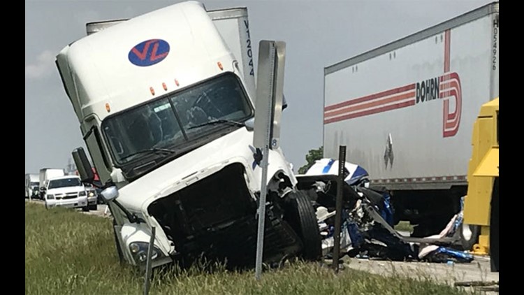 Deadly Crash Shuts Down I 70 In Hancock County 3362