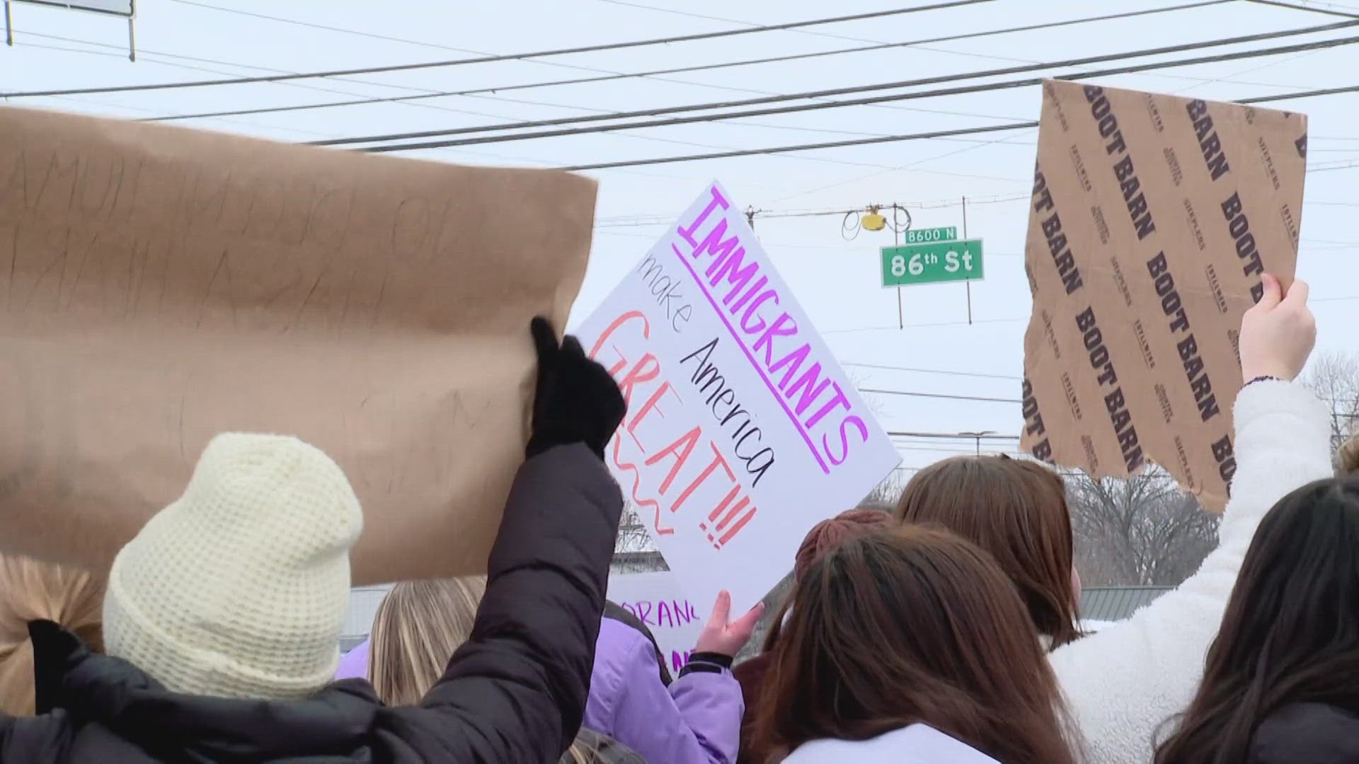 Hundreds of Indianapolis students walk out of school in protest of ICE ...