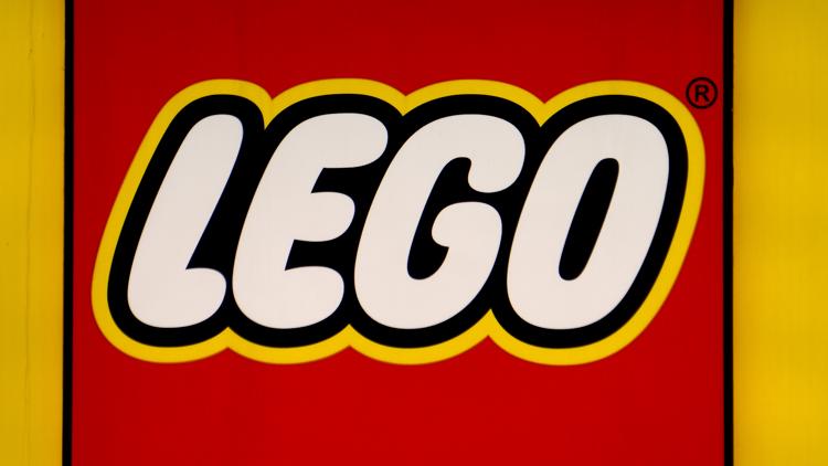 New LEGO Store opens at Perimeter Mall with free giveaways and interactive play