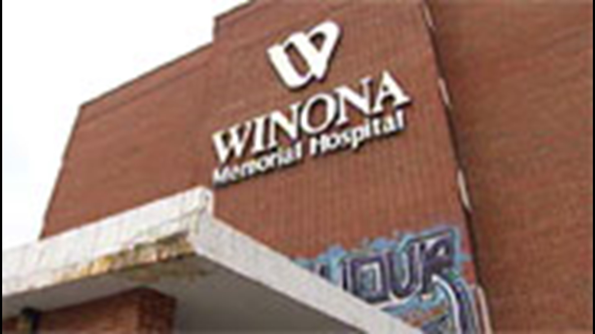 City acquires former Winona Hospital