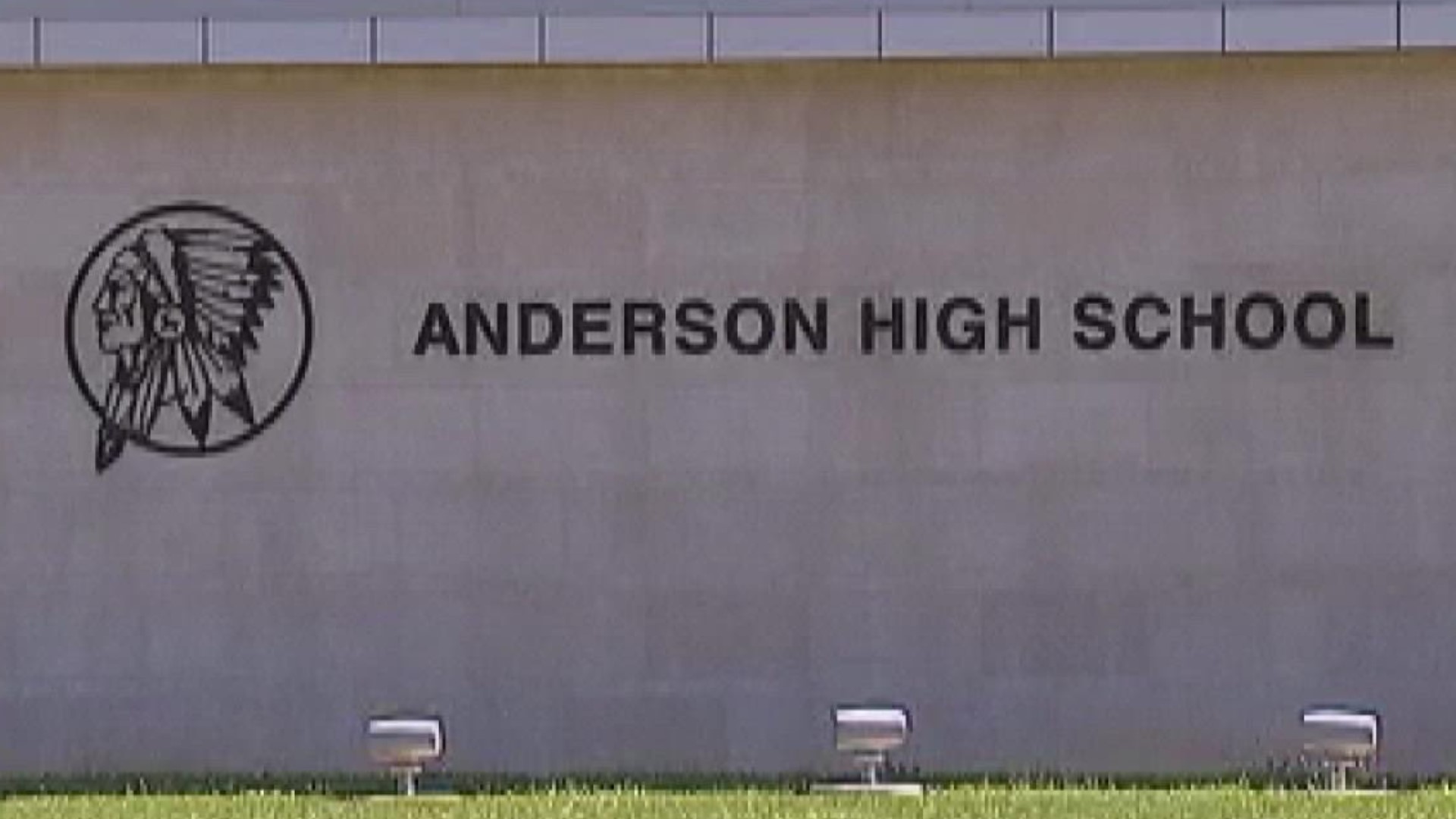 The school said its Indian mascot was a tribute to Chief William Anderson, but the tribe said the chief, if here today, would not dress like the school's mascot
