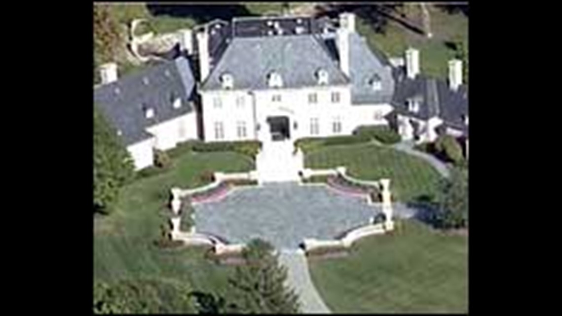 Hilbert forced to leave his mansion