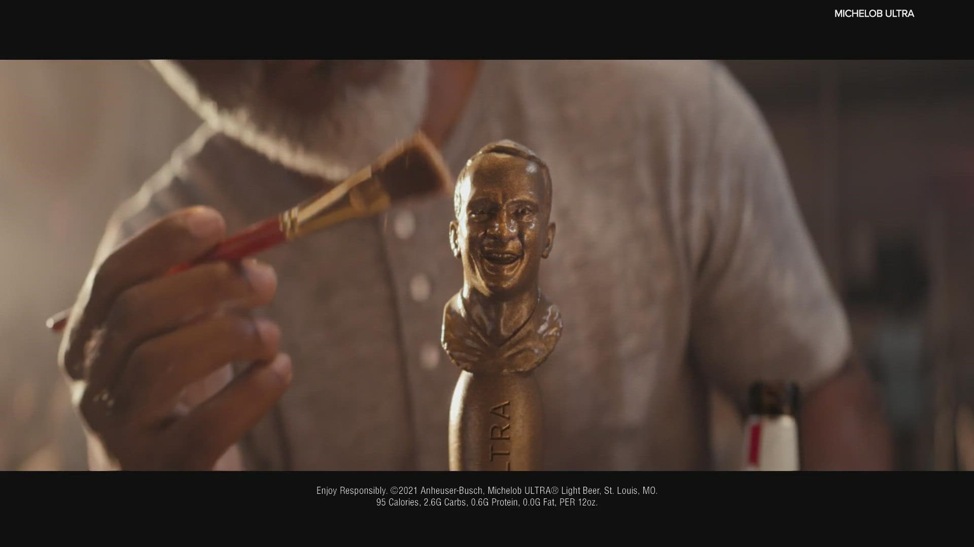 The tributes include a 'smiling Peyton tap handle'.