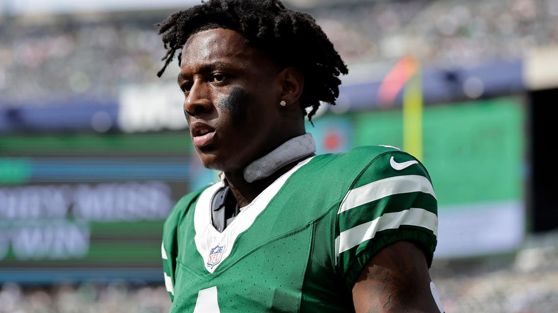 'Will elevate everyone' | Colts trade 2 first-round picks, WR AD Mitchell to Jets for CB Sauce Gardner