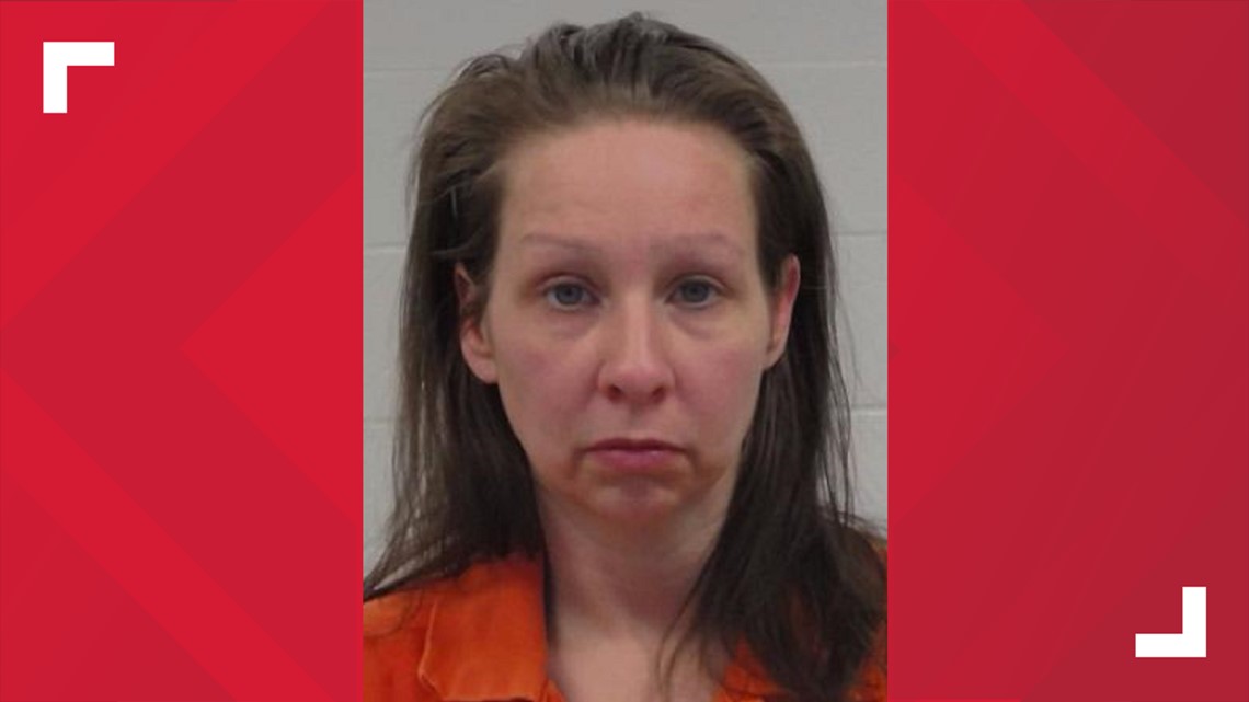 Logansport woman arrested after mother found decaying in home