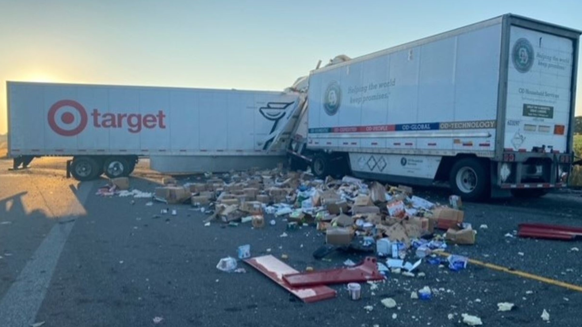 1 killed, 1 injured in Henry County semi crash along I70