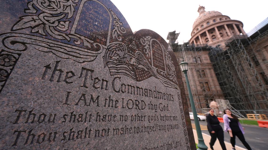 Bill to put Ten Commandments in Indiana classrooms moves forward