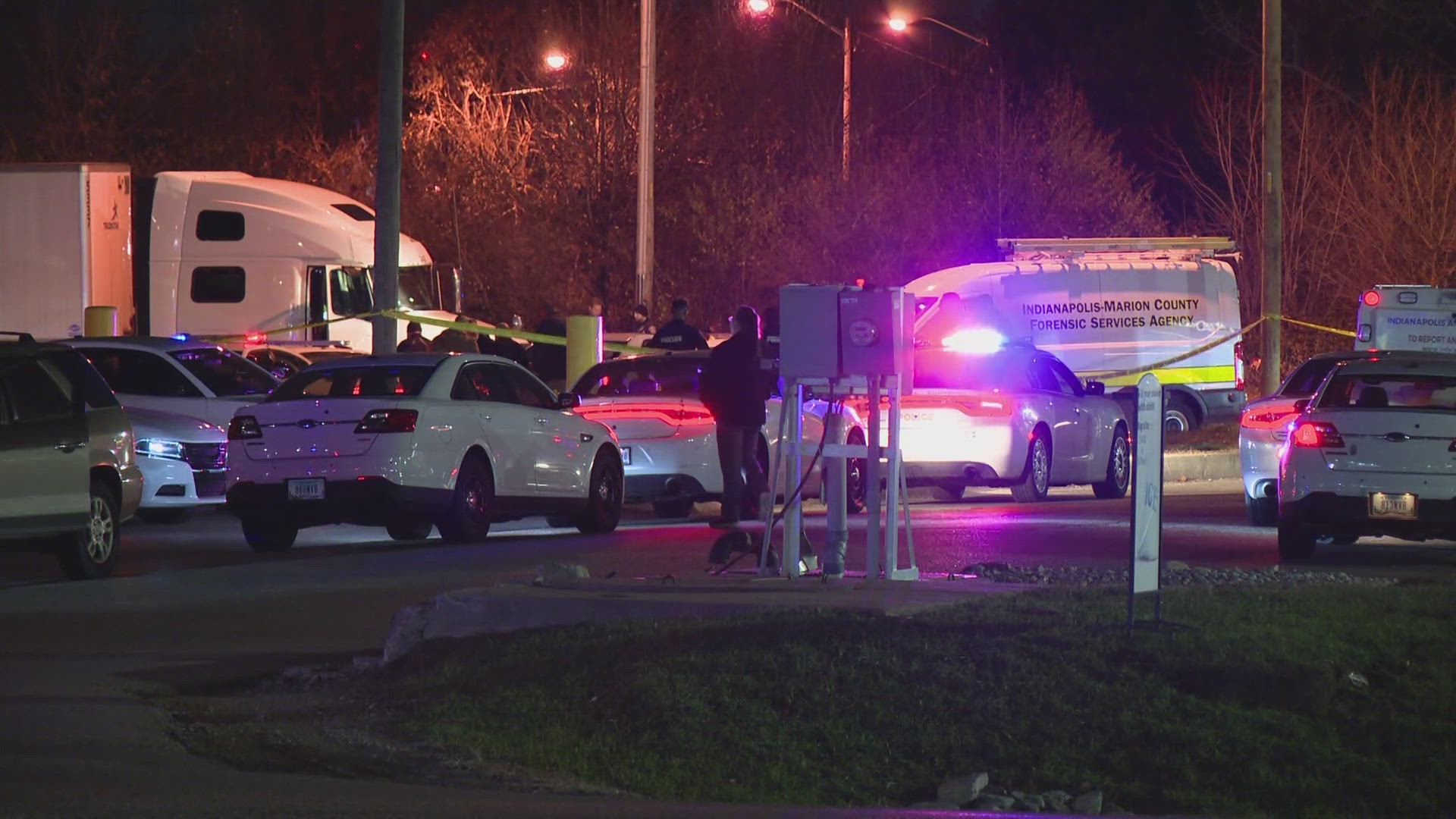 It happened Thursday near a southwest Indianapolis restaurant.