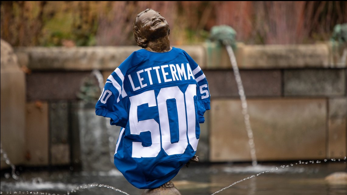 Letterman, Manning meet up on Ball State campus to film ESPN show