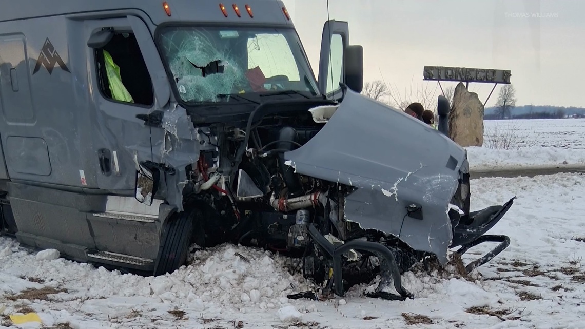 Nearly 2,000 immigrants lose commercial driver’s licenses as Indiana eliminates nearly all non-domiciled CDLs