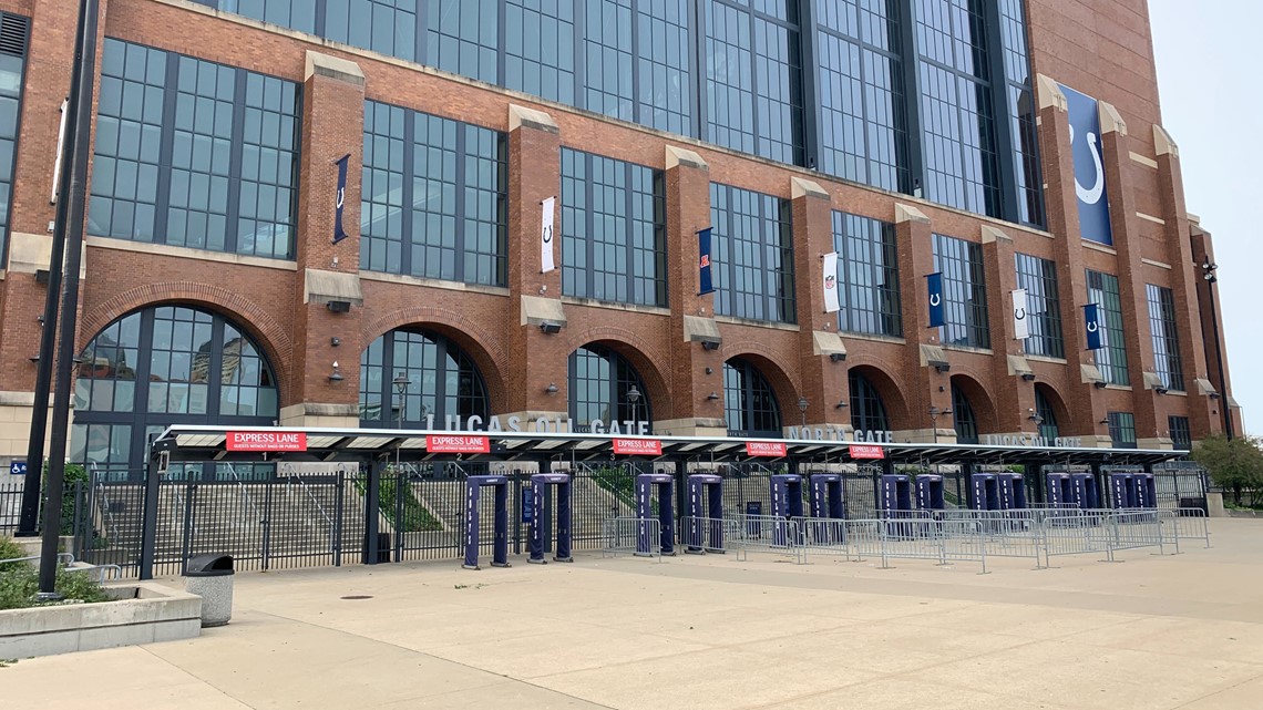 Colts announce season ticket deferral to 2021, 25% capacity for games at  Lucas Oil