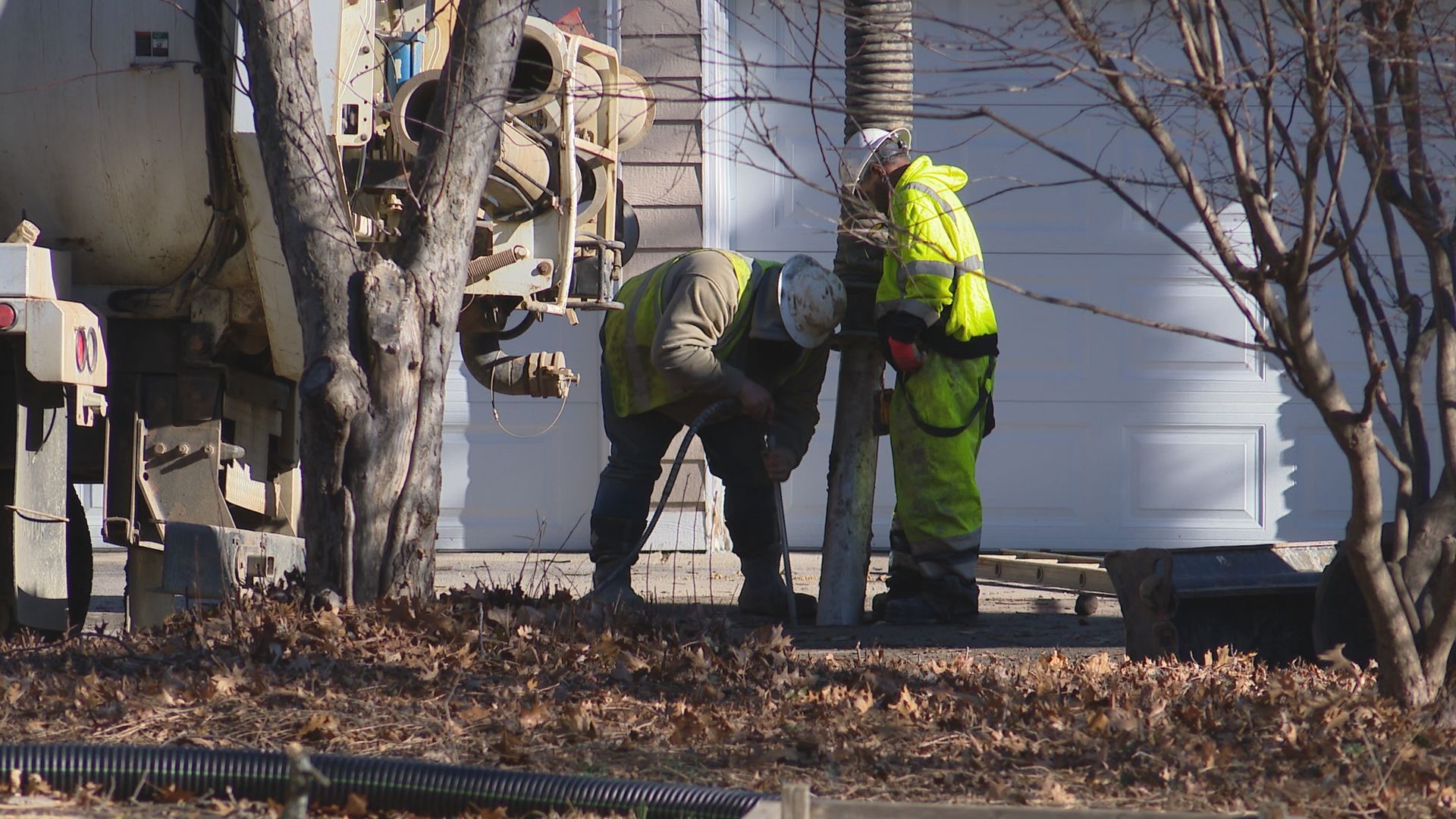 Those residents told our John Doran that Citizen Energy Group gave them thirty days to fix the leak, or their water would be shut off.