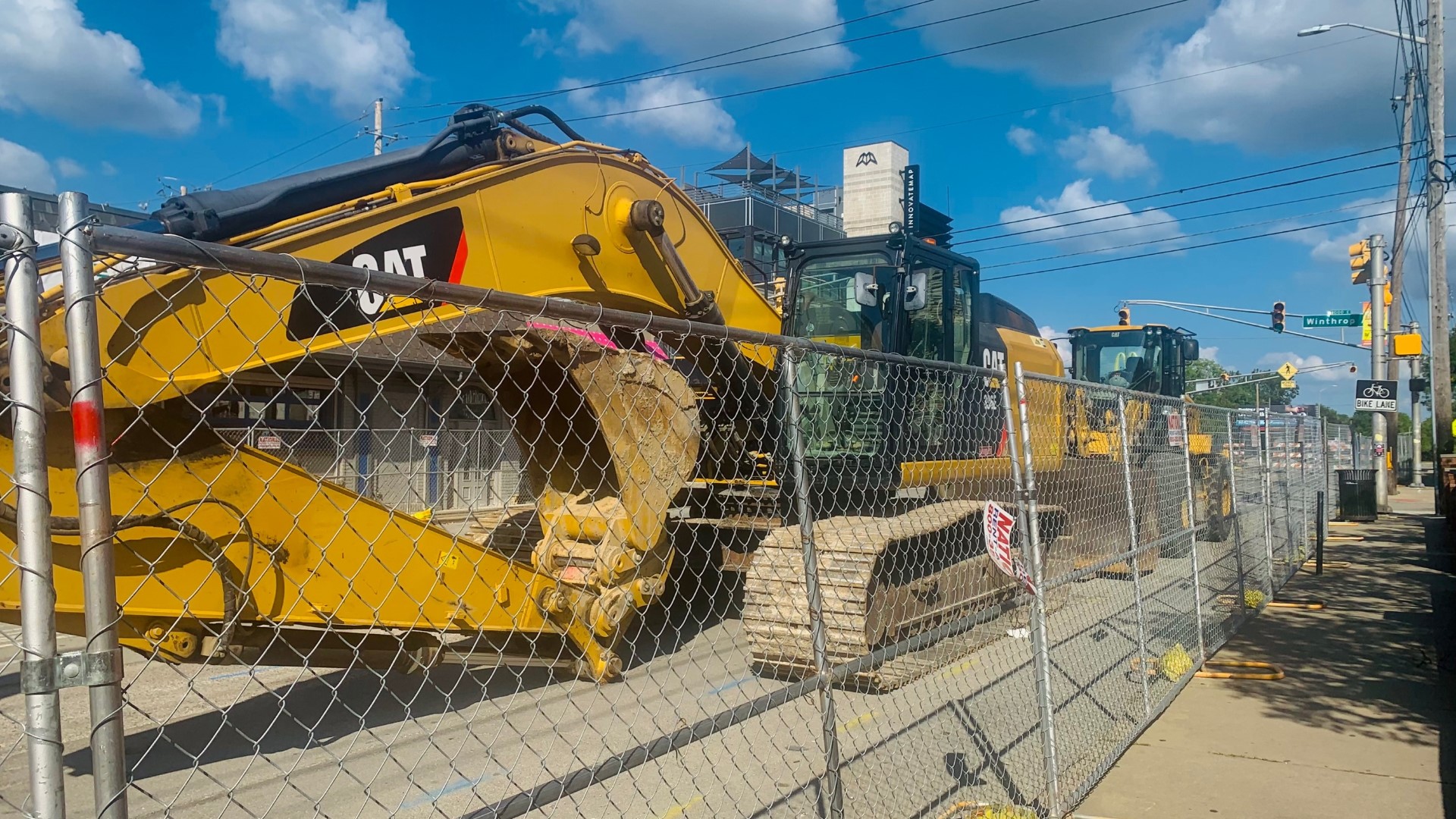 Part of Broad Ripple Avenue closes to construction | wthr.com