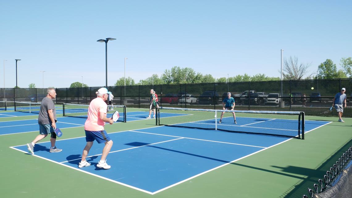 Greenwood opens 16 new pickleball courts | wthr.com