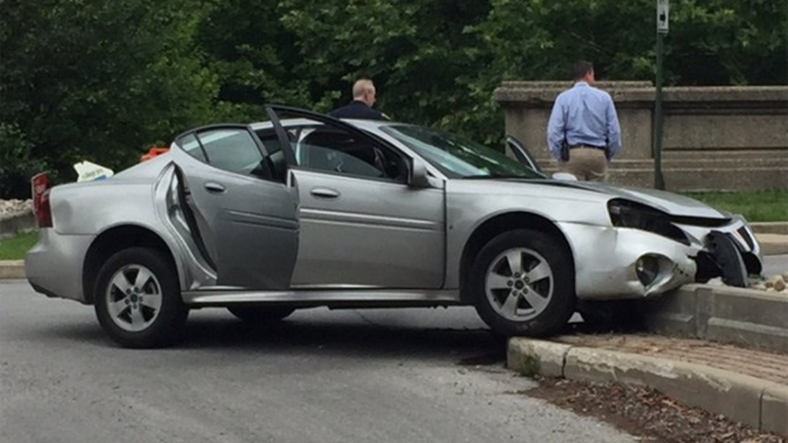 Three In Custody After Police Pursuit Ends In Crash On Indianapolis ...