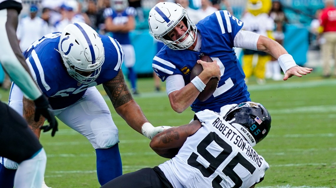 JACKSONVILLE, FL - SEPTEMBER 18: Indianapolis Colts defensive end Kwity  Paye (51) during the game between the Indianapolis Colts and the  Jacksonville Jaguars on September 19, 2022 at TIAA Bank Field in