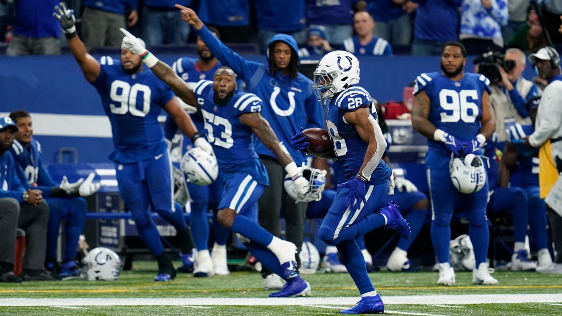 Hard Knocks In Season: The Indianapolis Colts premiers November