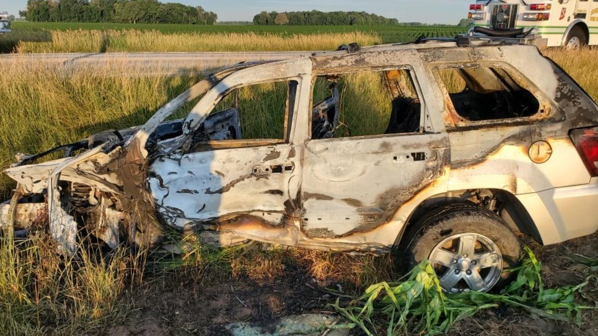 Crash on Indiana 109 kills New Castle man; Lewisville woman hurt