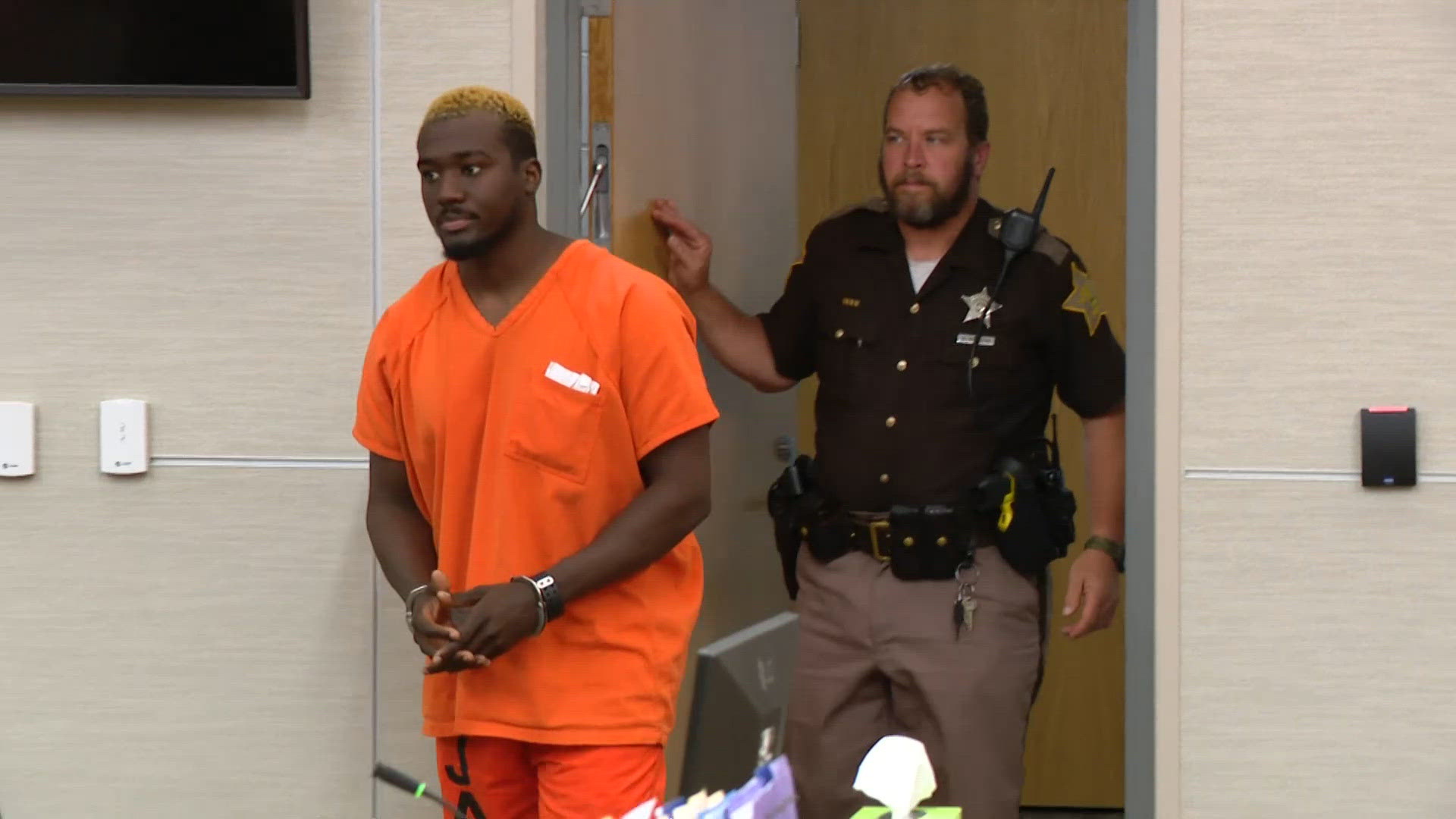 Female suspect arrested after allegedly battering 16-year-old girl at ...