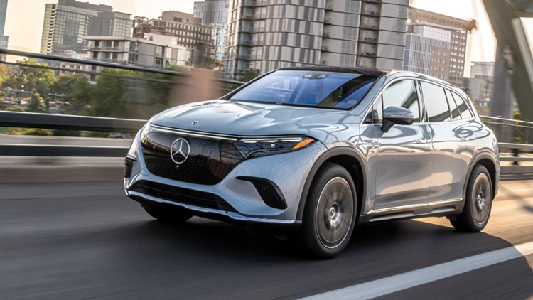 AUTO CASEY: 2023 Mercedes EQS 450+ SUV travels far from plugs with panache to spare