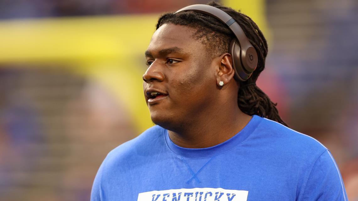 Indianapolis Colts select Kentucky guard Jalen Farmer, Oregon linebacker Bryce Boettcher in 4th round of 2026 NFL Draft