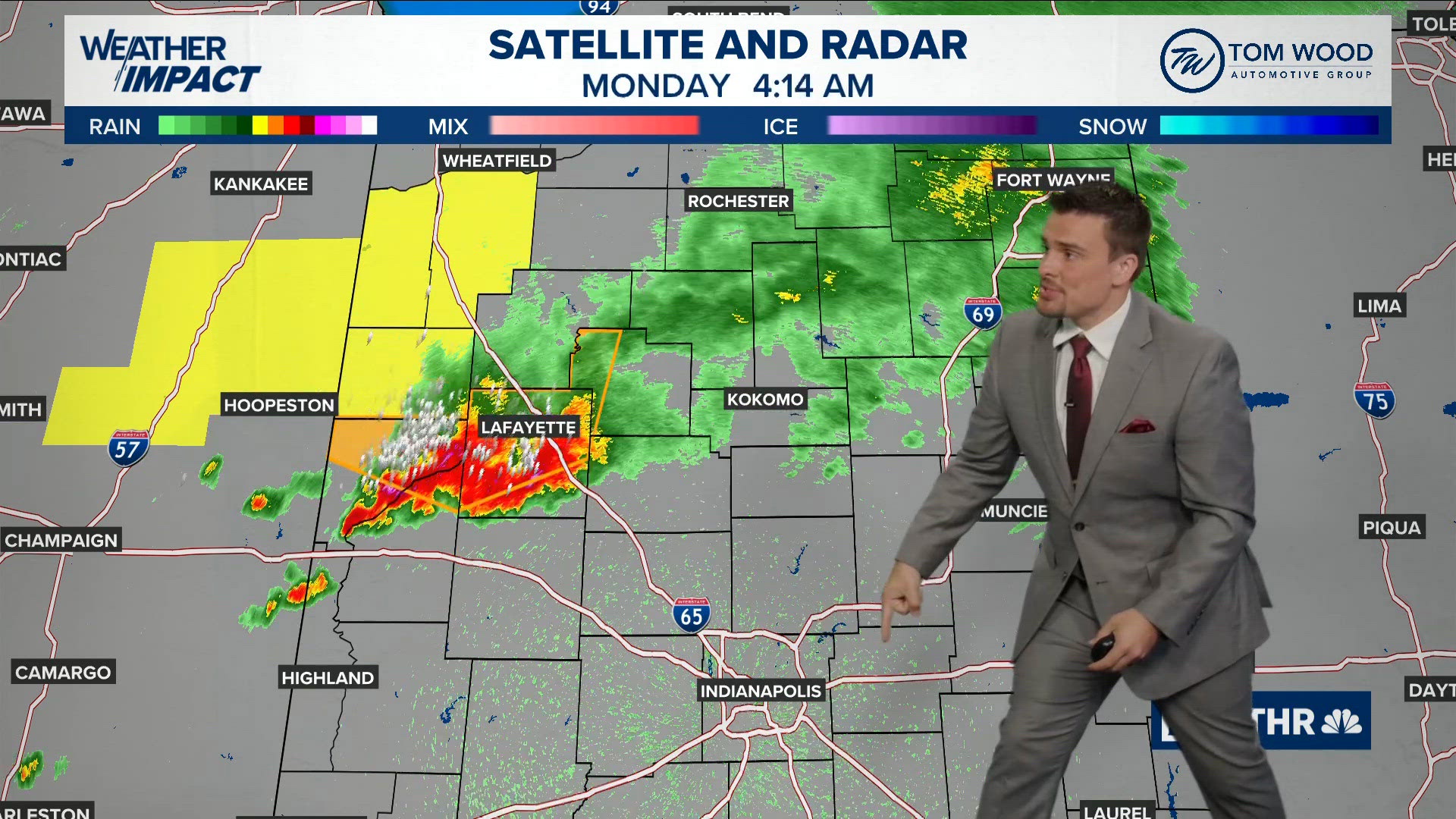 Severe storm heading toward the Indianapolis area Monday morning ...