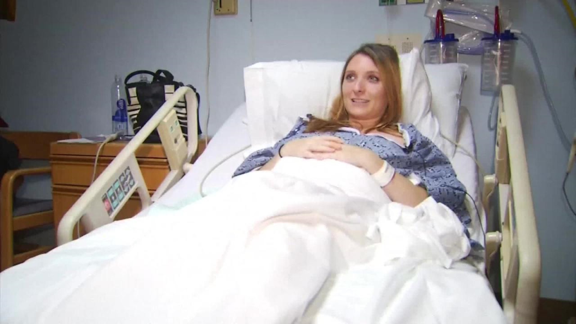 Boy saves pregnant mom