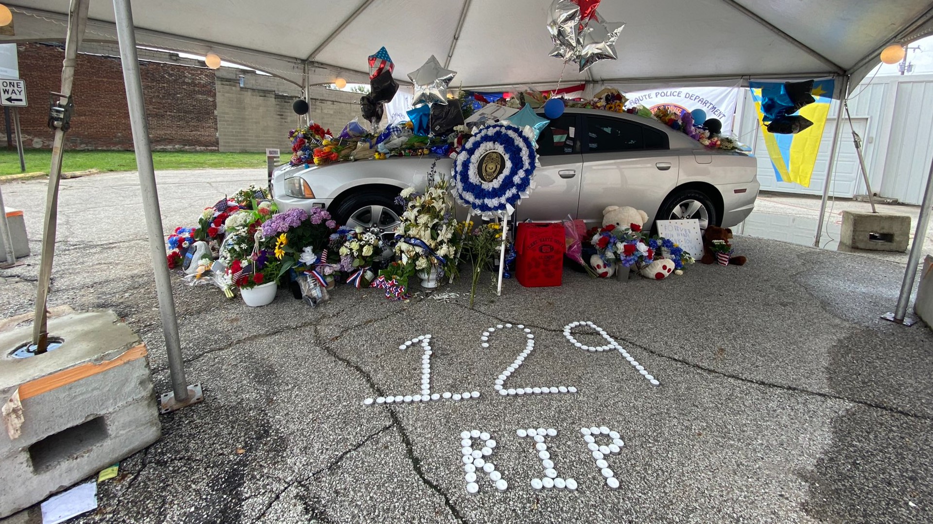 Man charged in Terre Haute officer's death found 'incompetent' | wthr.com