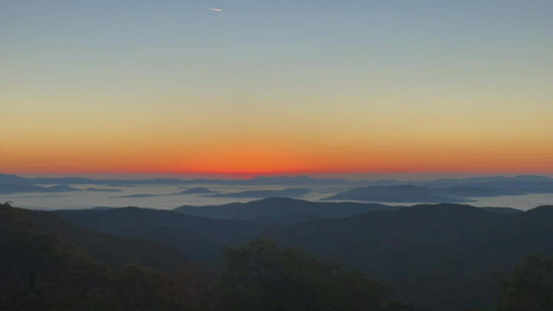 13News photographer Steve Rhodes created a 31-second time lapse of the sunrise at Blue Ridge Parkway.